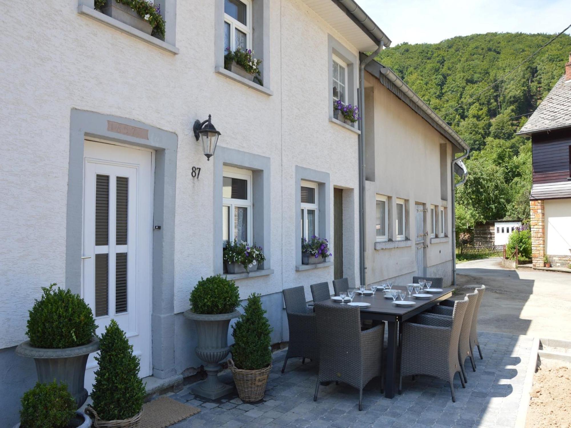 Spacious Holiday Home In Ouren With Infrared Sauna * Burg Reuland